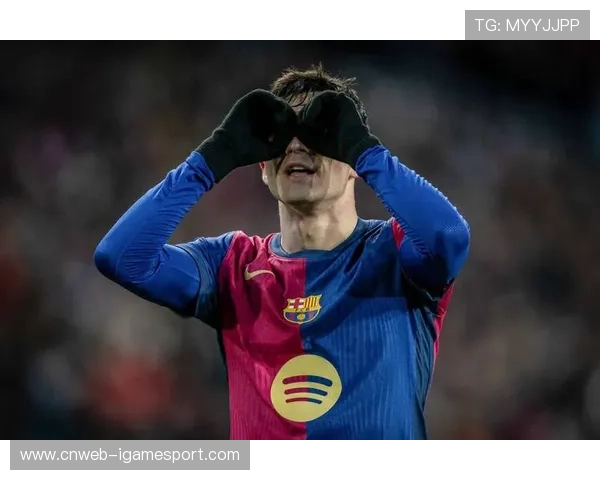 巴萨伪九号实验深度解析：佩德里前插如何重构中场进攻脉络